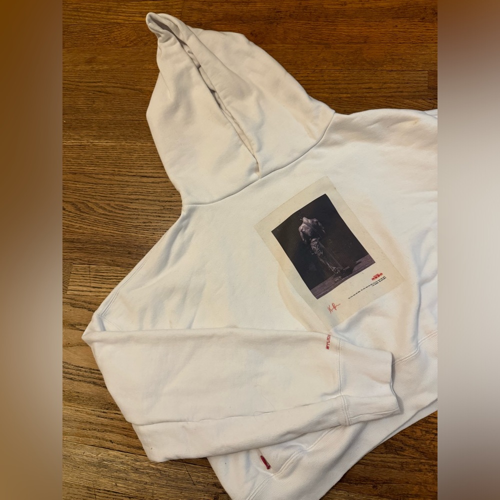 Studio R330 Cropped Hoodie